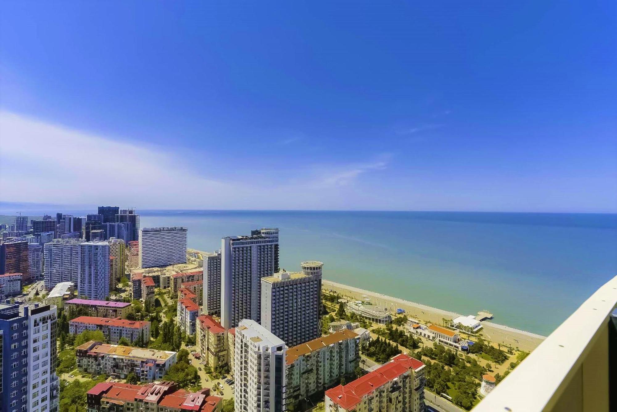 Orbi Twin Towers Aparthotel With Sea View Batumi Exterior foto